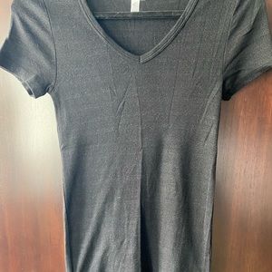 Black Michael Stars, V-neck T, Size XS/S